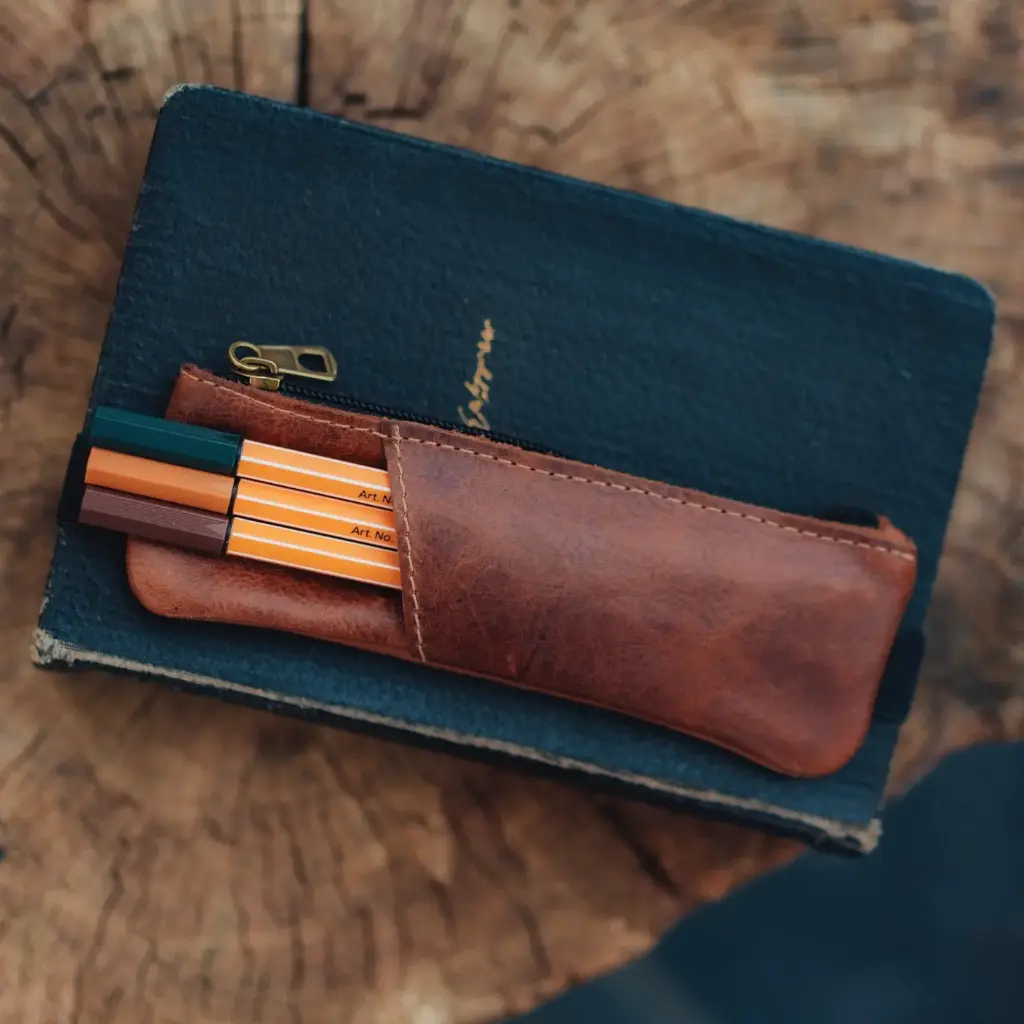 BOOK COVER POUCH 